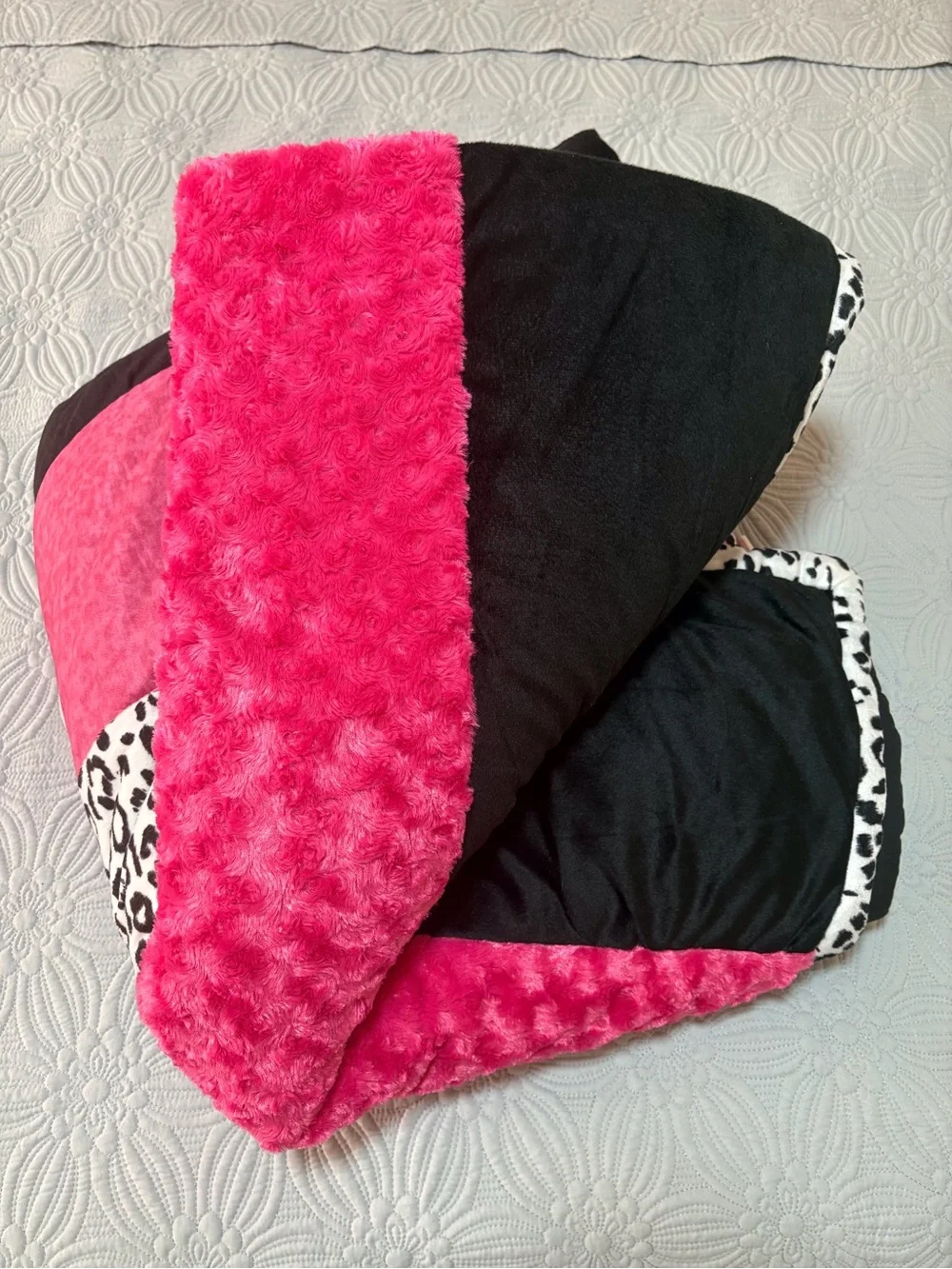 SEVENTEEN KIDS COMFORTER SET